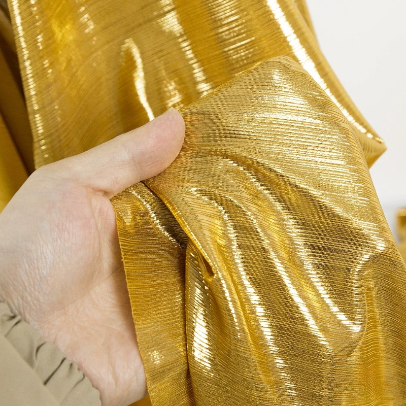 Sewing Fabric - ゴールデンイエローのリブニット生地、ストレッチ性あり、ポリエステル100%、幅150cm、イブニングドレス、ステージコスチューム、ガウン、デザイナーソーイング用