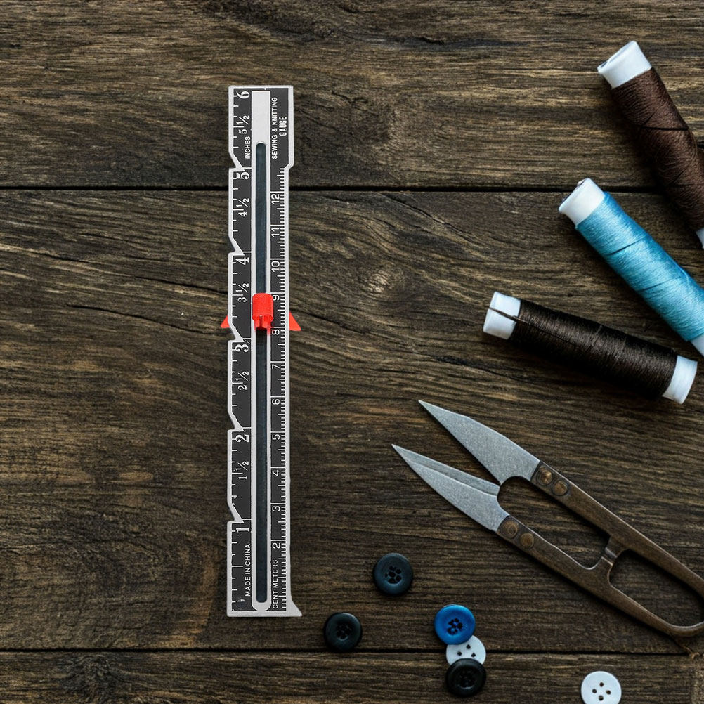 8個入りの人間工学に基づいた縫い目定規セット。正確なボタン間 - Sewing Gauge Ruler のレビューと価格
