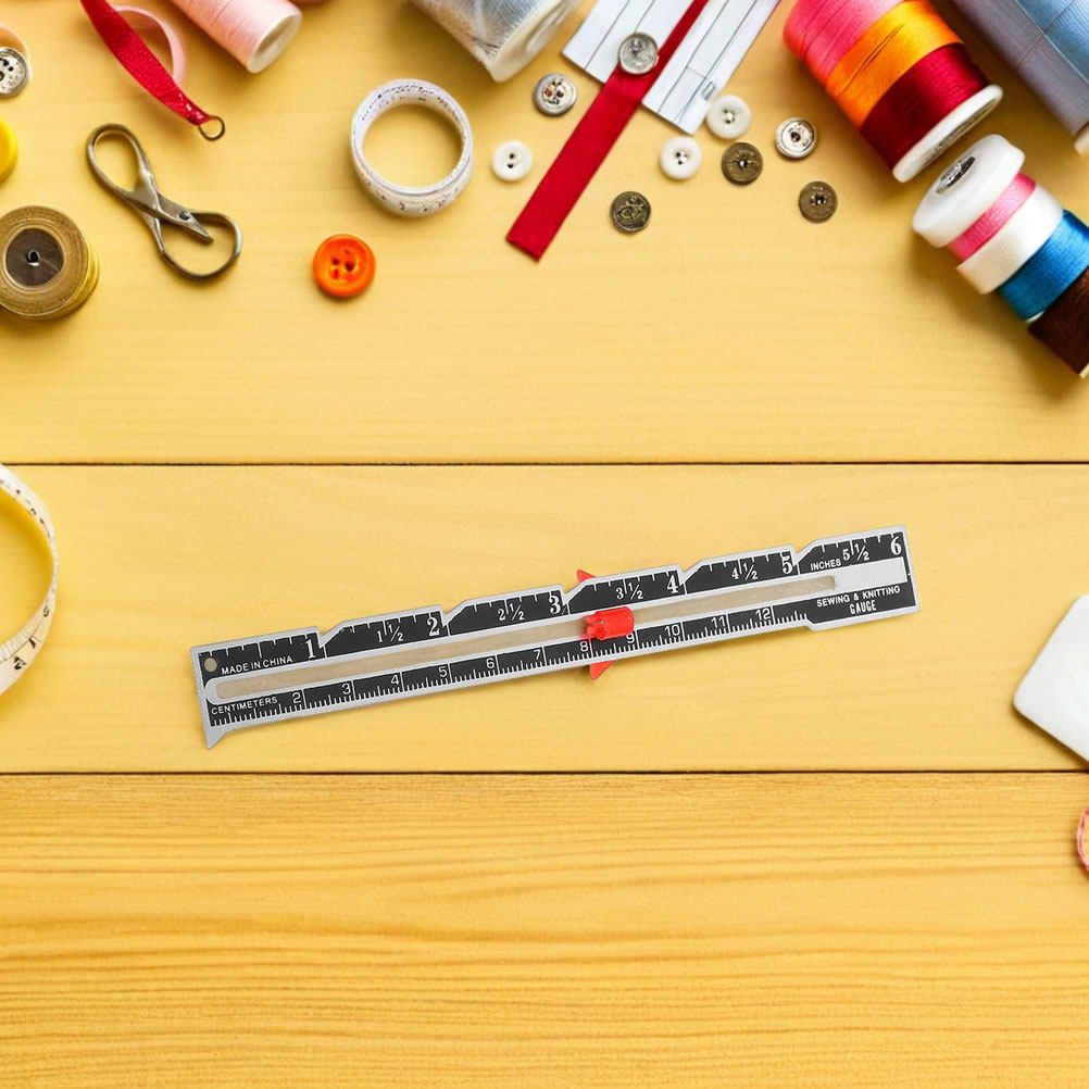 8個入り 人間工学に基づいた裁縫用定規セット。持ち運びやすく - Sewing Gauge Ruler のレビューと価格